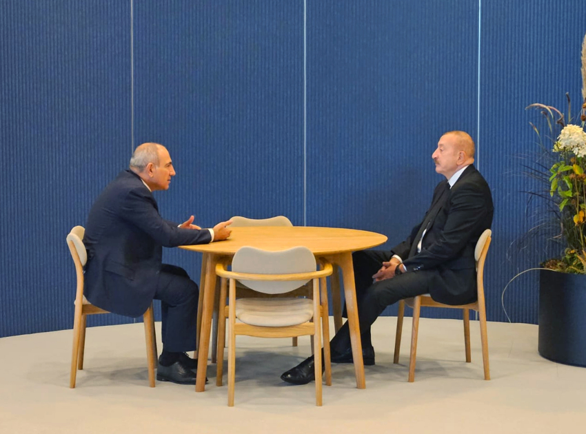 Prezident İlham Əliyevin Kopenhagendə Ermənistanın Baş naziri Nikol Paşinyan ilə görüşü olub (FOTO\VİDEO) (YENİLƏNİB)