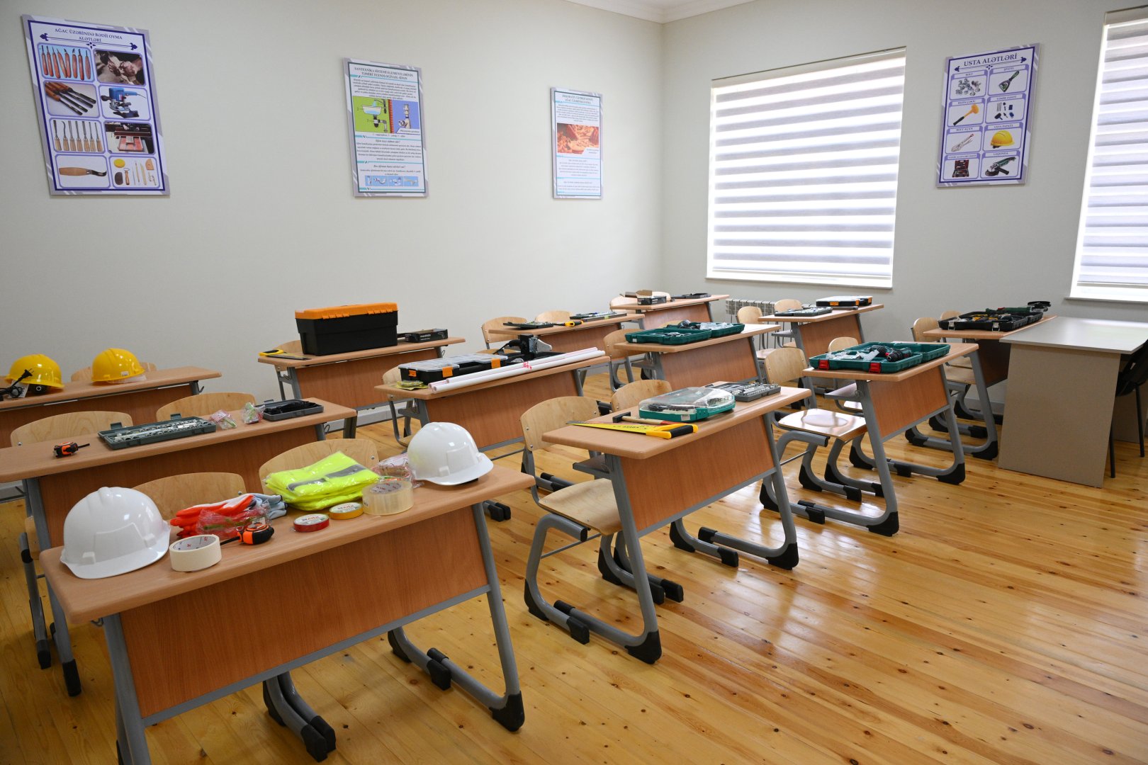 Xəzər rayonunda da yeni məktəb binası istifadəyə verildi (FOTO)