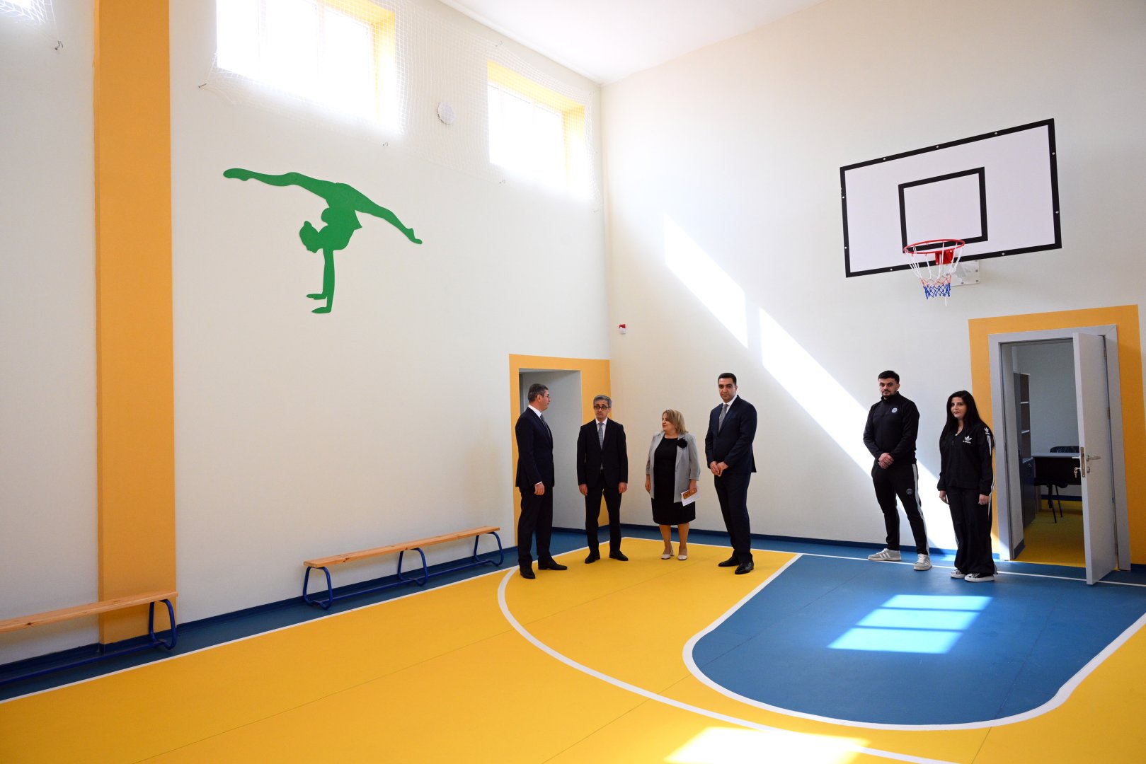 Xəzər rayonunda da yeni məktəb binası istifadəyə verildi (FOTO)
