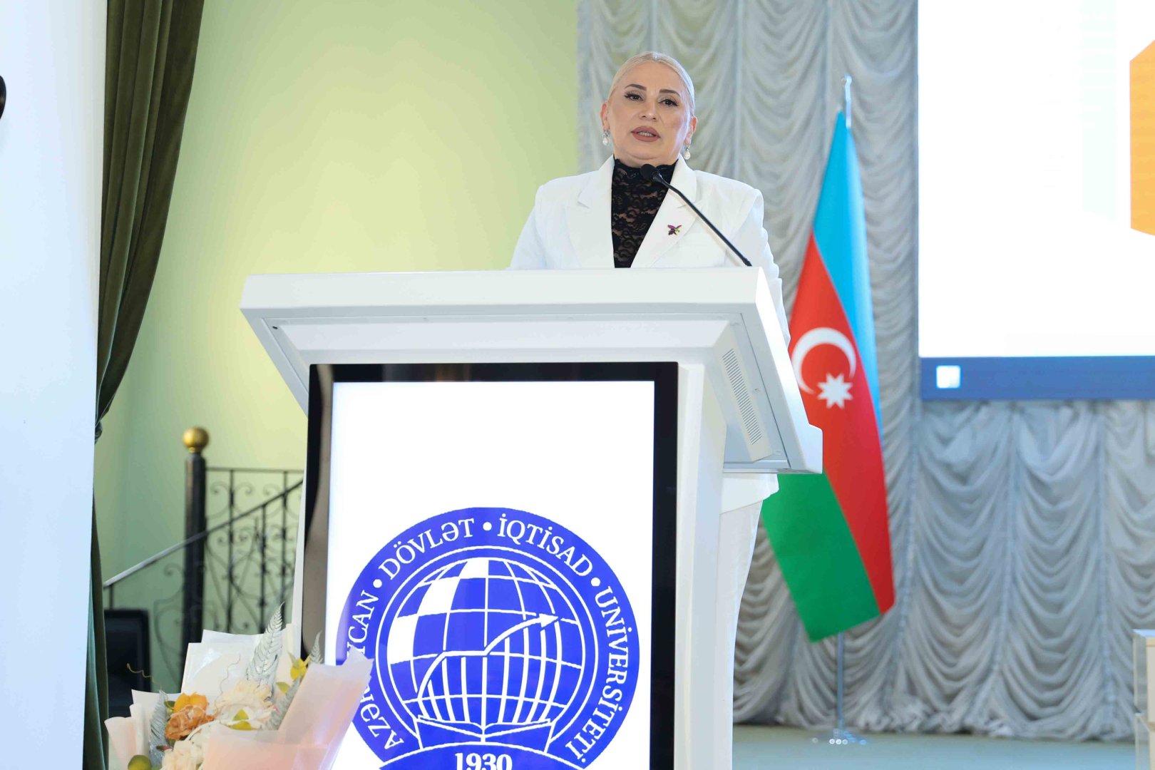 UNEC-də inklüziv ali təhsilə həsr olunan beynəlxalq konfrans keçirilir (FOTO)