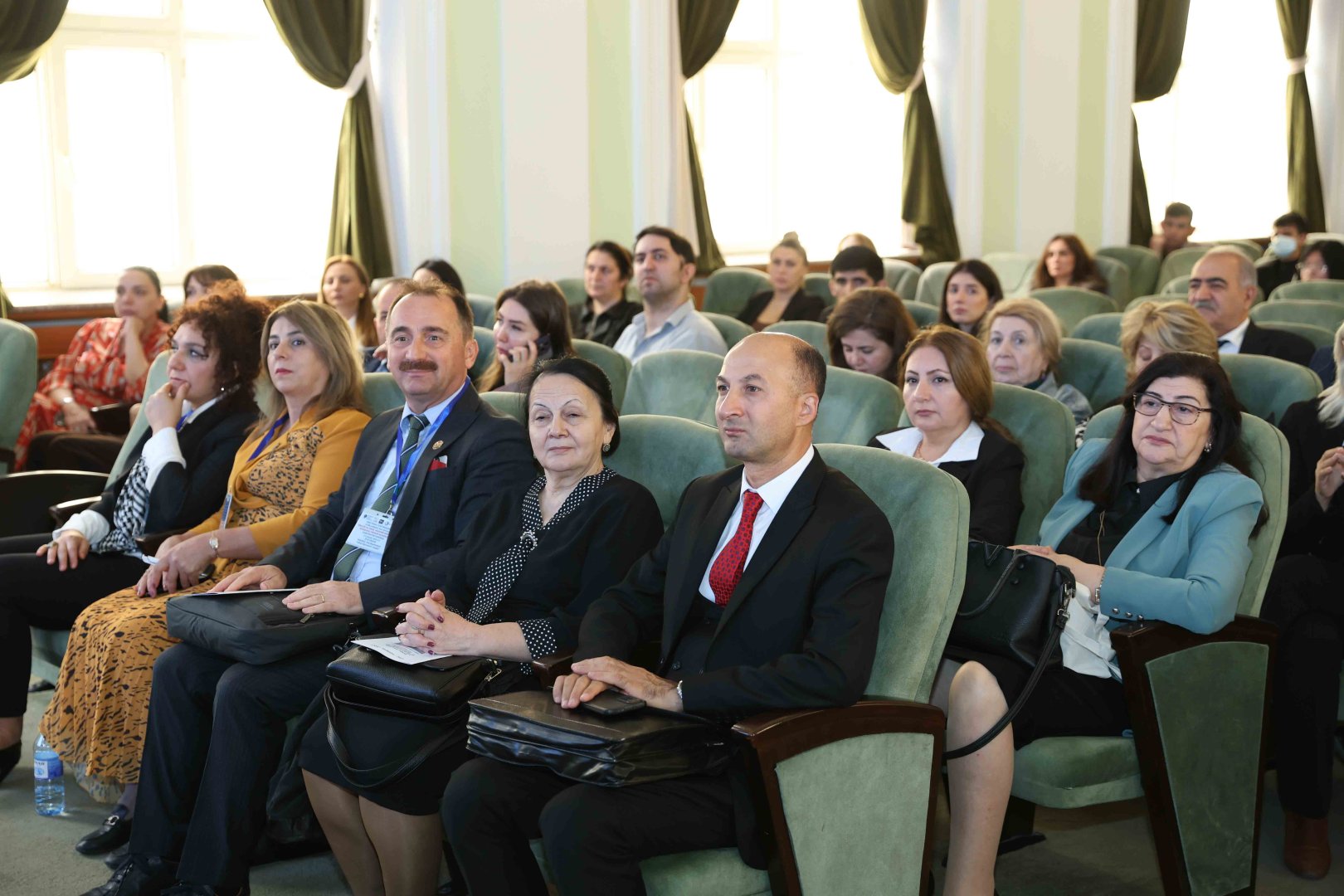 UNEC-də inklüziv ali təhsilə həsr olunan beynəlxalq konfrans keçirilir (FOTO)