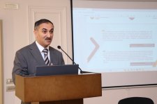 “Orta dəhliz” kitabı AzMİU-da təqdim olundu (FOTO)