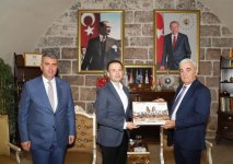 Dövlət Komitəsinin nümayəndə heyəti Hatay və Kahramanmaraşda rəsmi görüşlər keçirib (FOTO)