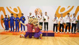 MDB Oyunları: Batut gimnastikası üzrə Azərbaycan komandası gümüş medal qazanıb (FOTO)