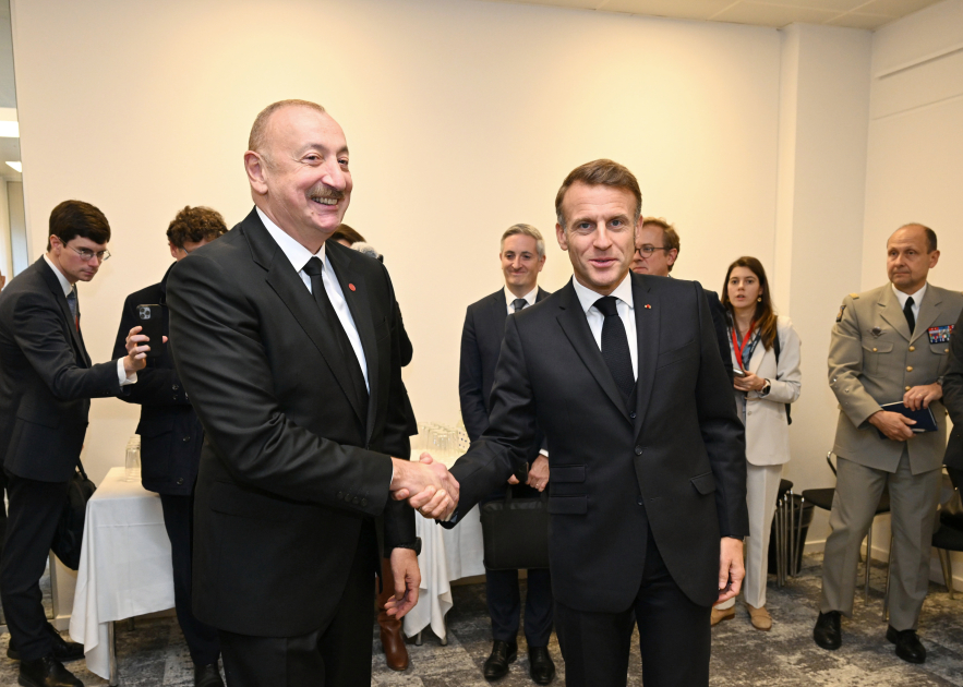 Prezident İlham Əliyevin Kopenhagendə Fransa Prezidenti ilə görüşü olub (FOTO) (YENİLƏNİB)