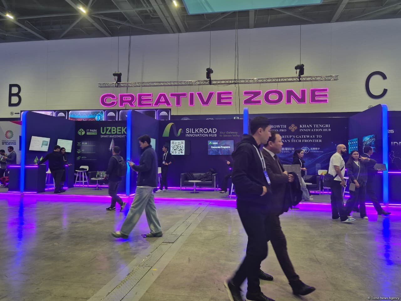 Astanada "Digital Bridge 2025" Forumu start götürüb (FOTO)