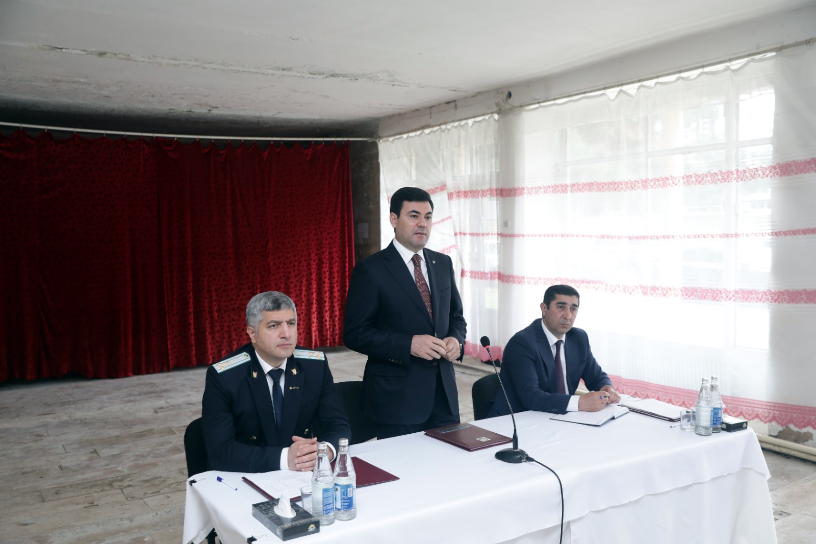 Xaçmazda növbəti səyyar qəbul Qaradağ Buduq kəndində keçirilib (FOTO)