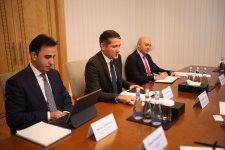 Maliyyə Nazirliyində Böyük Britaniya nümayəndə heyəti ilə görüş keçirilib