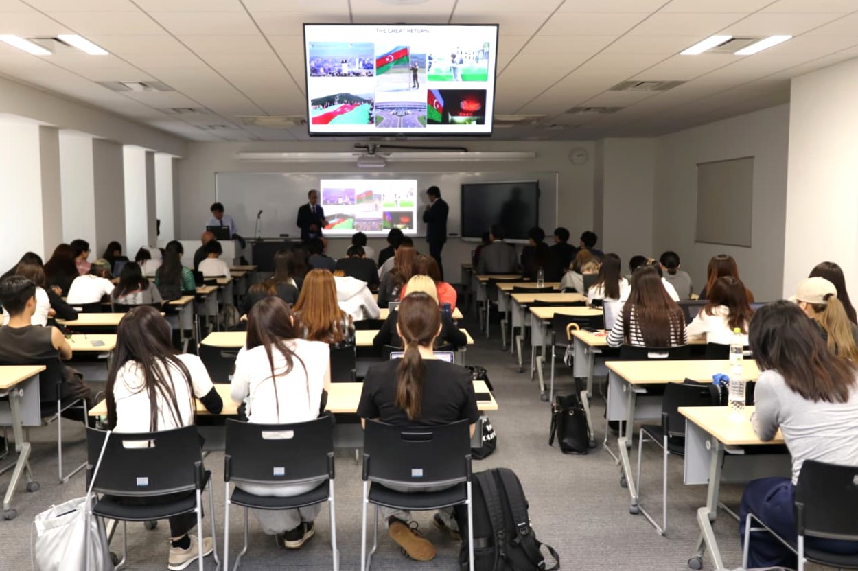 Yaponiyanın Yamato Universitetində Azərbaycanla bağlı təqdimat keçirilib (FOTO)