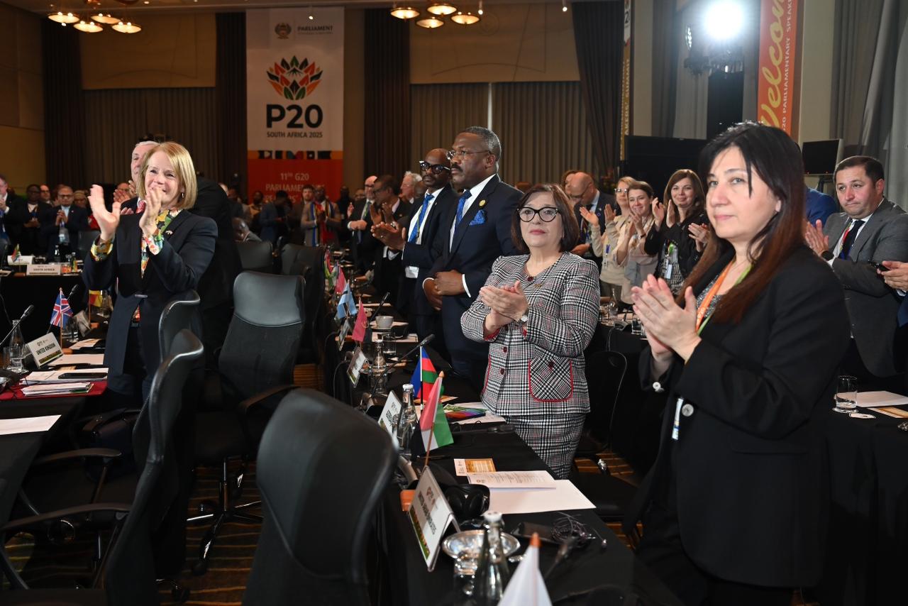 “Böyük iyirmilik” ölkələrinin Parlament Sədrlərinin 11-ci Sammiti başa çatıb (FOTO)