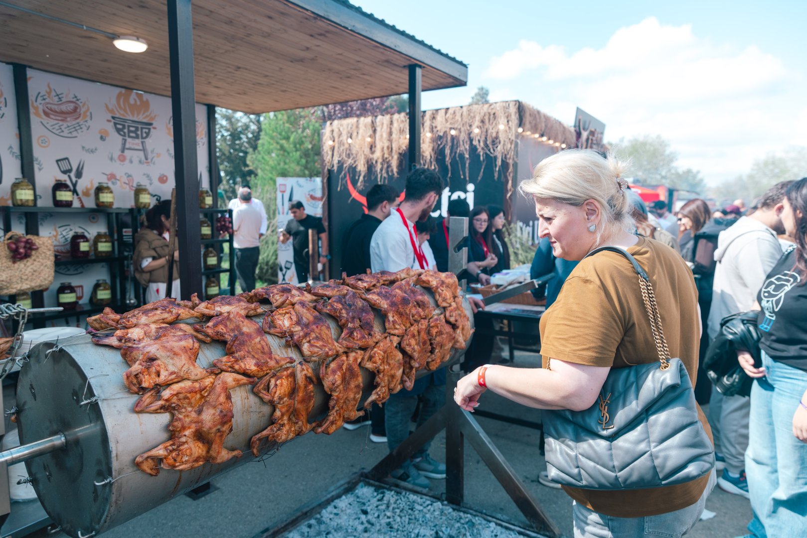 Şamaxıda Beynəlxalq Barbekü Festivalı keçirilir (FOTO)