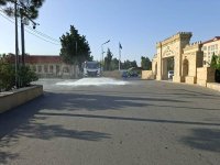 Bakıda növbəti təmizlik işləri aparılıb, yaşıllıqlara qulluq göstərilib (FOTO)