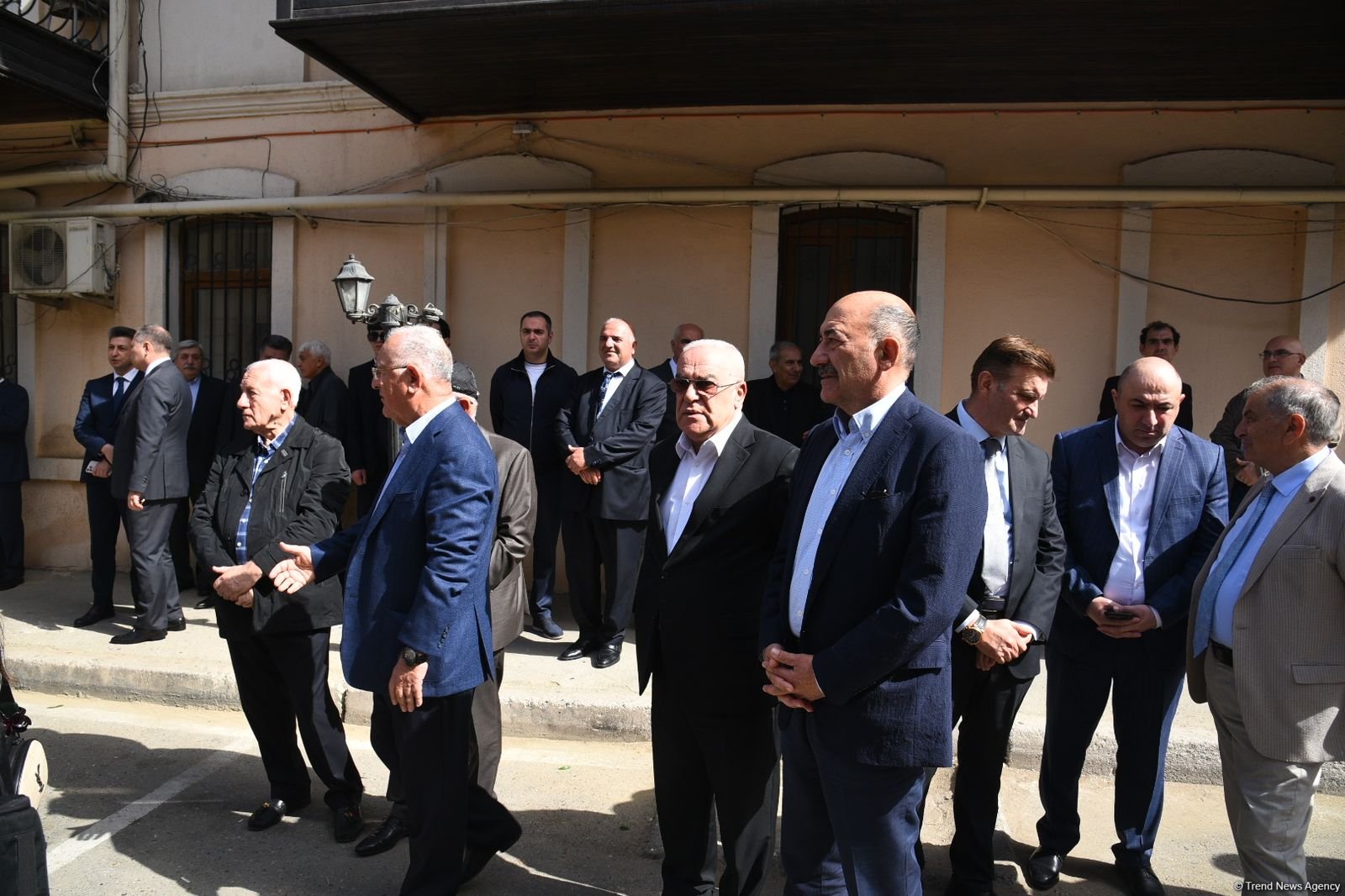 Oqtay Şirəliyevlə vida mərasimi keçirilir (FOTO)