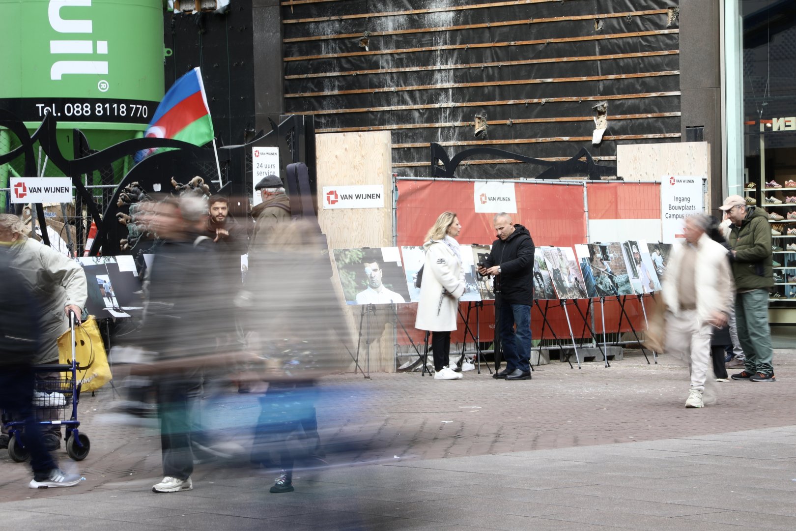 Haaqada Azərbaycanın mina qurbanlarına həsr olunmuş fotosərgi təşkil olunub (FOTO)