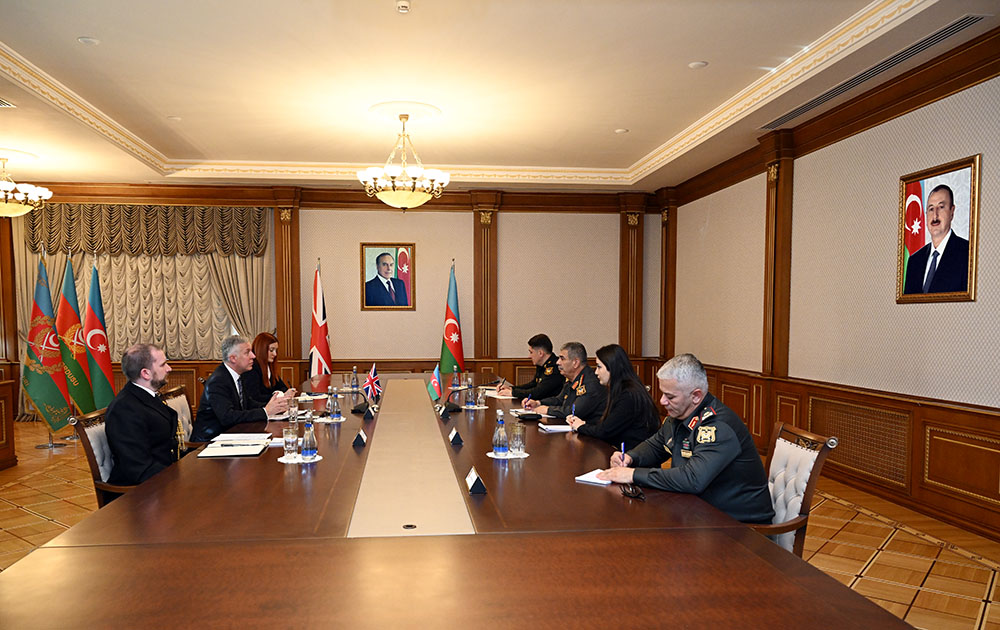 Zakir Həsənov Böyük Britaniyanın Azərbaycandakı səfiri ilə görüşüb (FOTO)