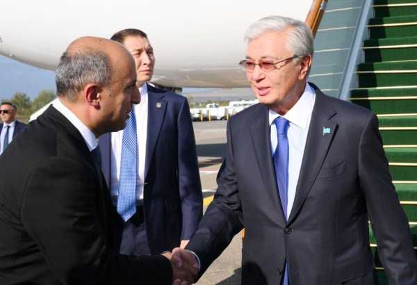 Qazaxıstan Prezidenti Kasım-Jomart Tokayev Azərbaycana səfərə gəlib (FOTO)