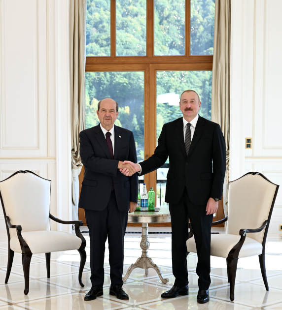 Azərbaycan Prezidenti İlham Əliyev Qəbələdə Şimali Kipr Türk Cümhuriyyətinin Prezidenti ilə görüşüb (FOTO/VİDEO) (YENİLƏNİB)