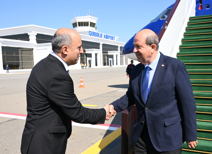Şimali Kipr Türk Respublikasının Prezidenti Azərbaycana səfərə gəlib (FOTO)