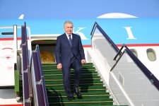 Özbəkistan Prezidenti Şavkat Mirziyoyev Azərbaycanda səfərdədir (FOTO)