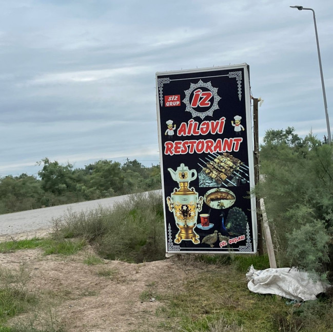 Sabirabadda restoranda qanunsuz saxlanılan quşlar aşkarlanıb (FOTO)