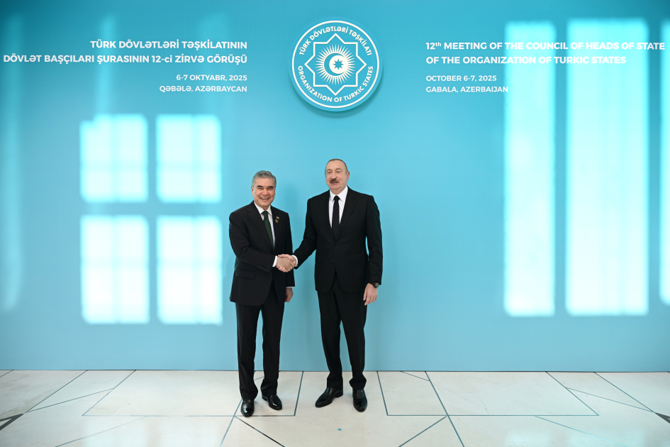 Prezident İlham Əliyev Qəbələdə TDT-nin Dövlət Başçıları Şurasının 12-ci Zirvə Görüşündə iştirak edən dövlət və hökumət başçılarını qarşılayıb (FOTO)