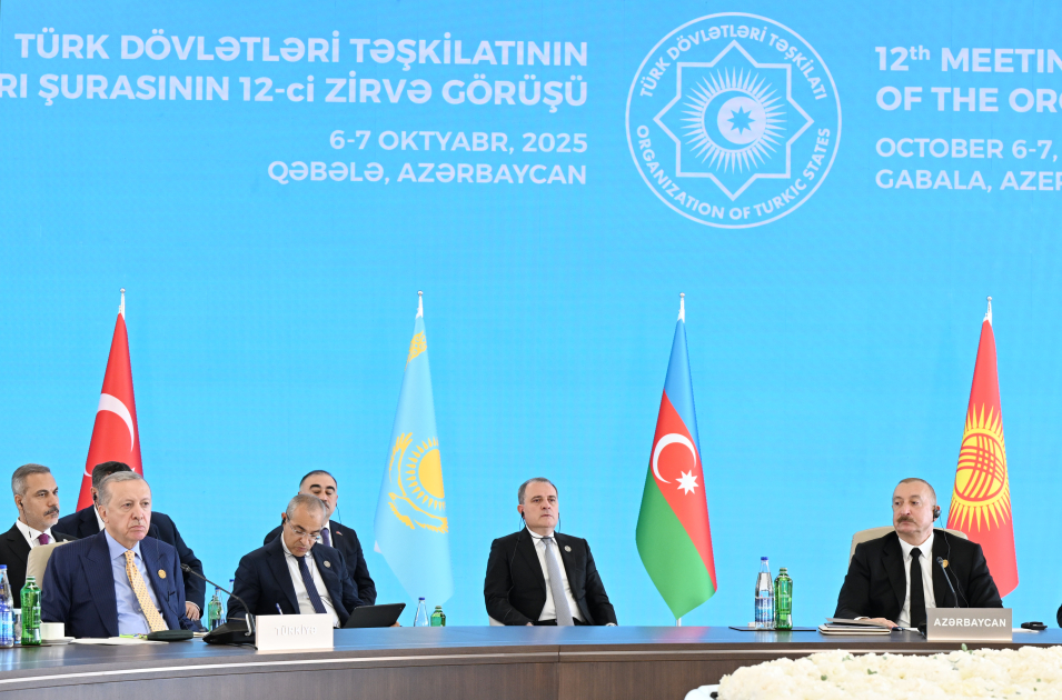 Prezident İlham Əliyev Türk Dövlətləri Təşkilatının Dövlət Başçıları Şurasının 12-ci Zirvə Görüşündə çıxış edib (YENİLƏNİB) (FOTO/VİDEO))