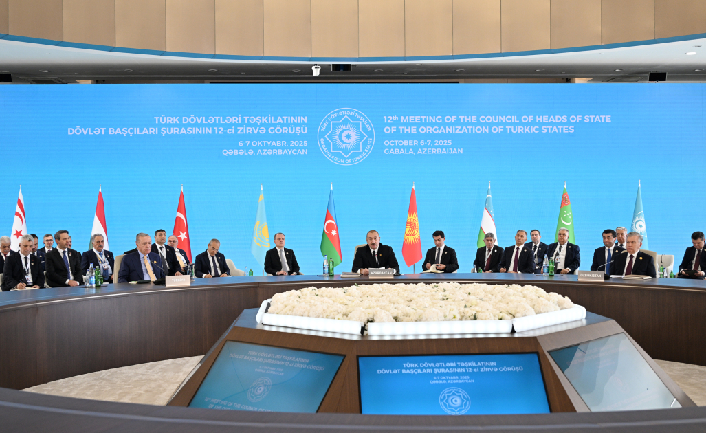Prezident İlham Əliyev Türk Dövlətləri Təşkilatının Dövlət Başçıları Şurasının 12-ci Zirvə Görüşündə çıxış edib (YENİLƏNİB) (FOTO/VİDEO))