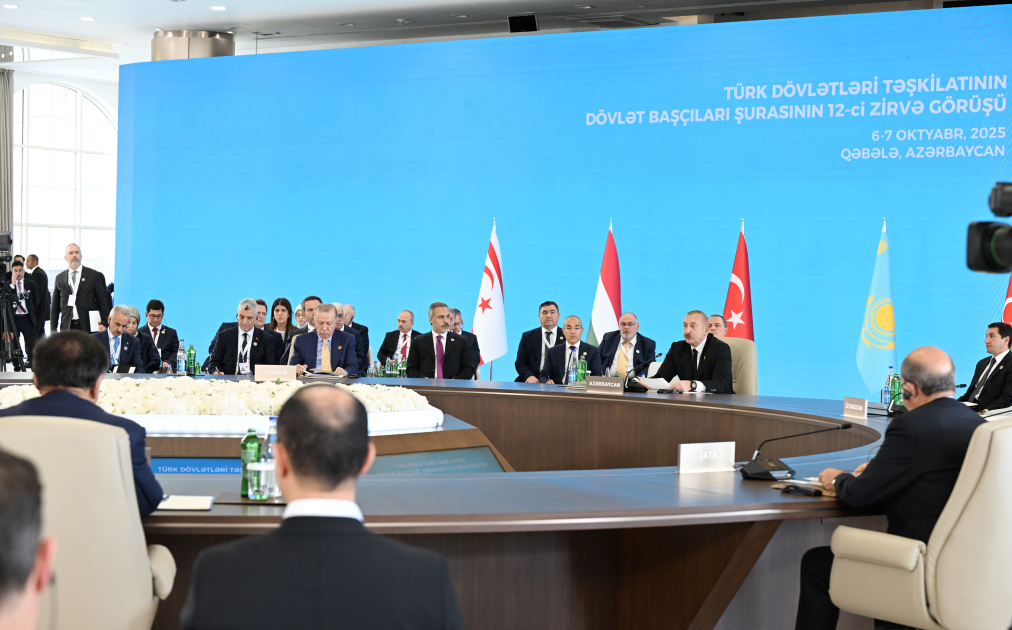 Prezident İlham Əliyev Türk Dövlətləri Təşkilatının Dövlət Başçıları Şurasının 12-ci Zirvə Görüşündə çıxış edib (YENİLƏNİB) (FOTO/VİDEO))