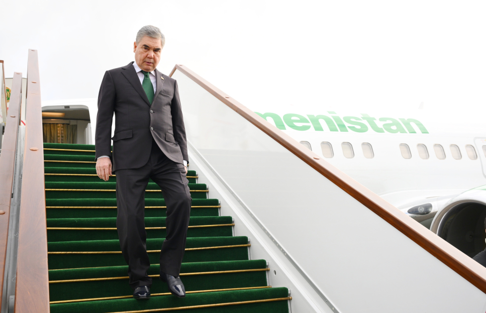 Türkmənistan Xalq Məsləhətinin sədri Azərbaycana səfərə gəlib (FOTO)