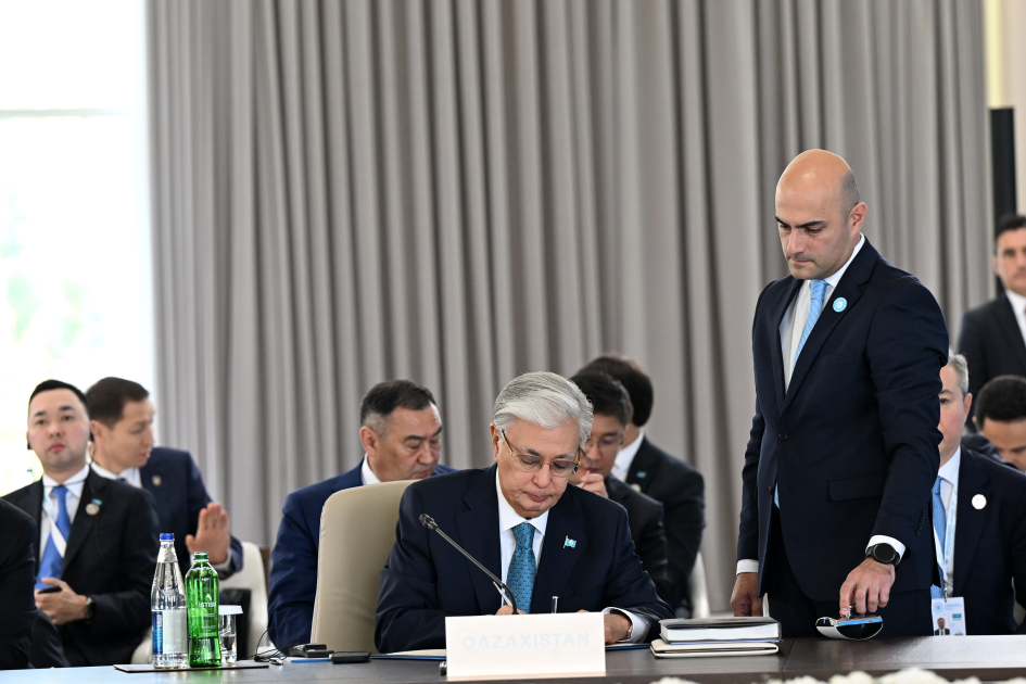 Prezident İlham Əliyev Türk Dövlətləri Təşkilatının Dövlət Başçıları Şurasının 12-ci Zirvə Görüşündə çıxış edib (YENİLƏNİB) (FOTO/VİDEO)