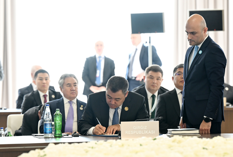 Prezident İlham Əliyev Türk Dövlətləri Təşkilatının Dövlət Başçıları Şurasının 12-ci Zirvə Görüşündə çıxış edib (YENİLƏNİB) (FOTO/VİDEO)