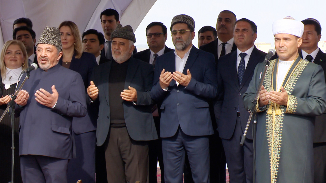 Prezident İlham Əliyev Türkmənistan tərəfindən Füzulidə tikiləcək məscidin təməlqoyma mərasimində onlayn formatda iştirak edib (FOTO)
