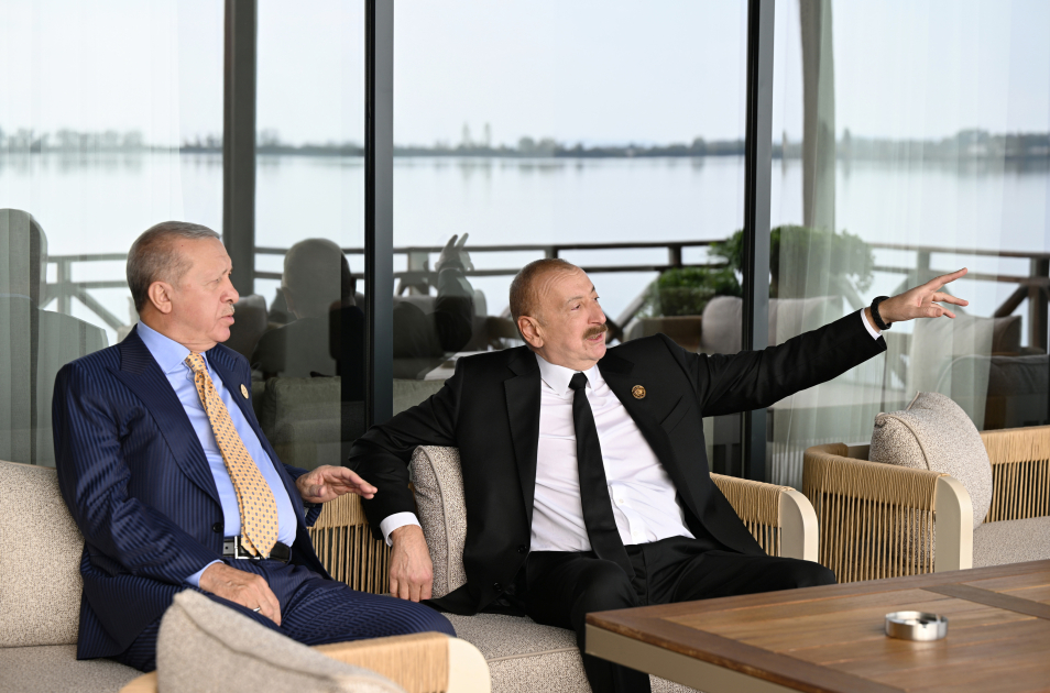 Qəbələdə Prezident İlham Əliyevin adından TDT-nin Zirvə Görüşündə iştirak edən dövlət və hökumət başçılarının şərəfinə rəsmi nahar verilib (FOTO)