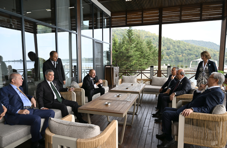 Qəbələdə Prezident İlham Əliyevin adından TDT-nin Zirvə Görüşündə iştirak edən dövlət və hökumət başçılarının şərəfinə rəsmi nahar verilib (FOTO)