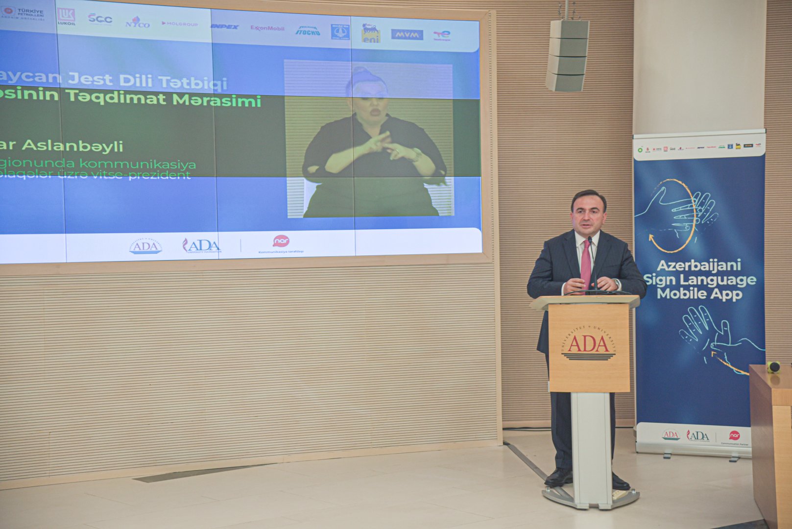 ADA Universitetində Azərbaycan Jest Dili Tətbiqi – Yeni Mobil Tətbiq Təqdim Olundu (FOTO) (YENİLƏNİB)