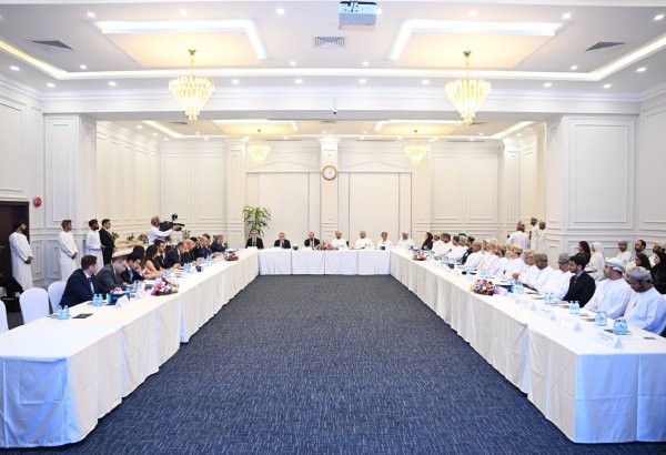 Oman-Azərbaycan İşgüzar Dəyirmi Masası keçirilib