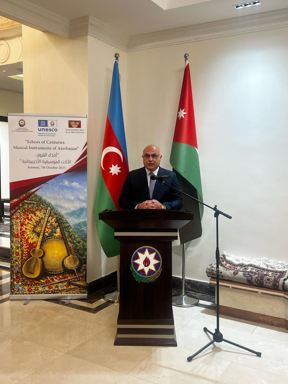 Əmmanda “Əsrlərin sədası: Azərbaycan musiqi alətləri” adlı sərginin açılışı keçirilib (FOTO)