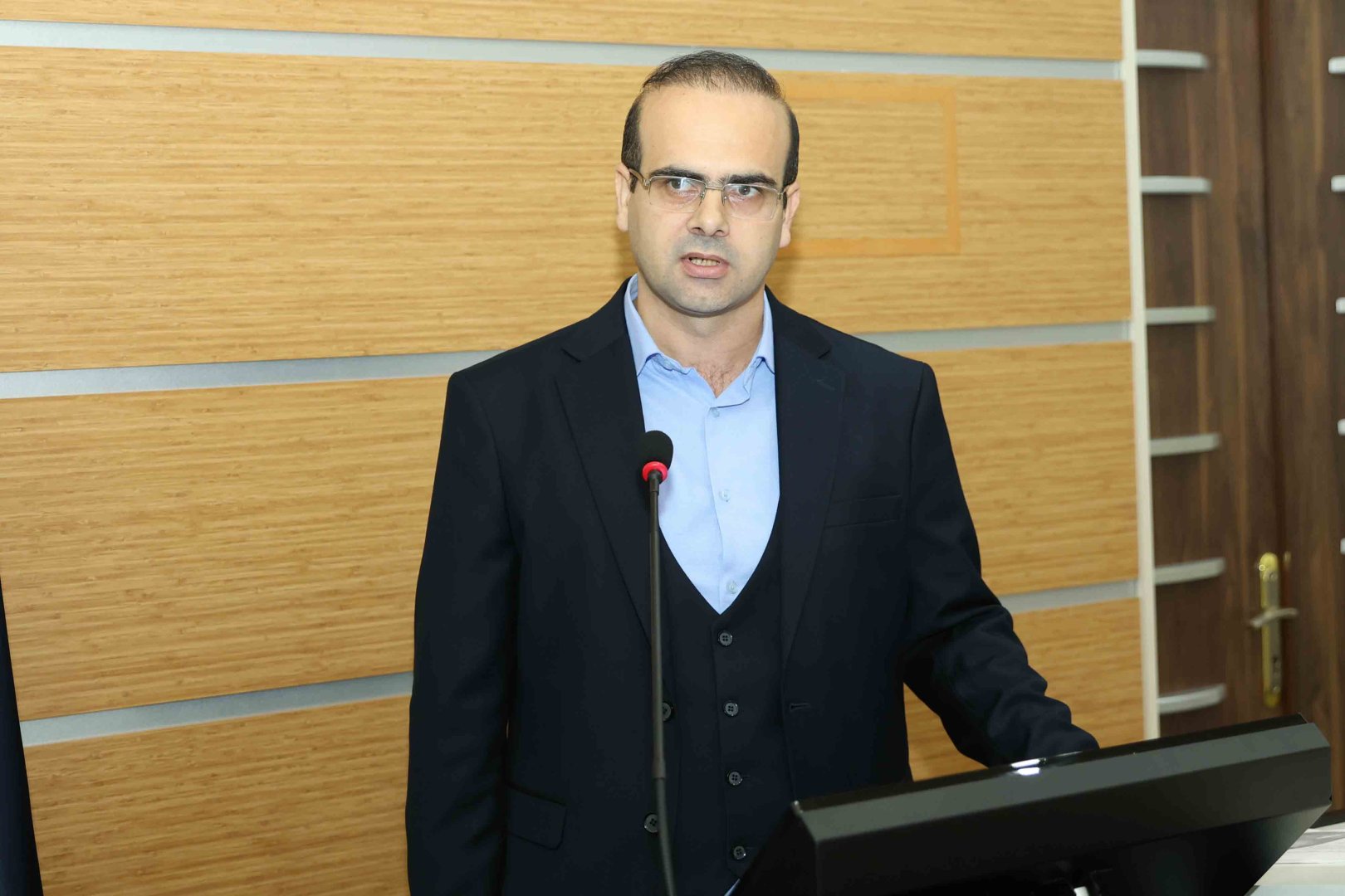 UNEC-in universitetdaxili III qrant müsabiqəsində 6 layihə qalib olub (FOTO)