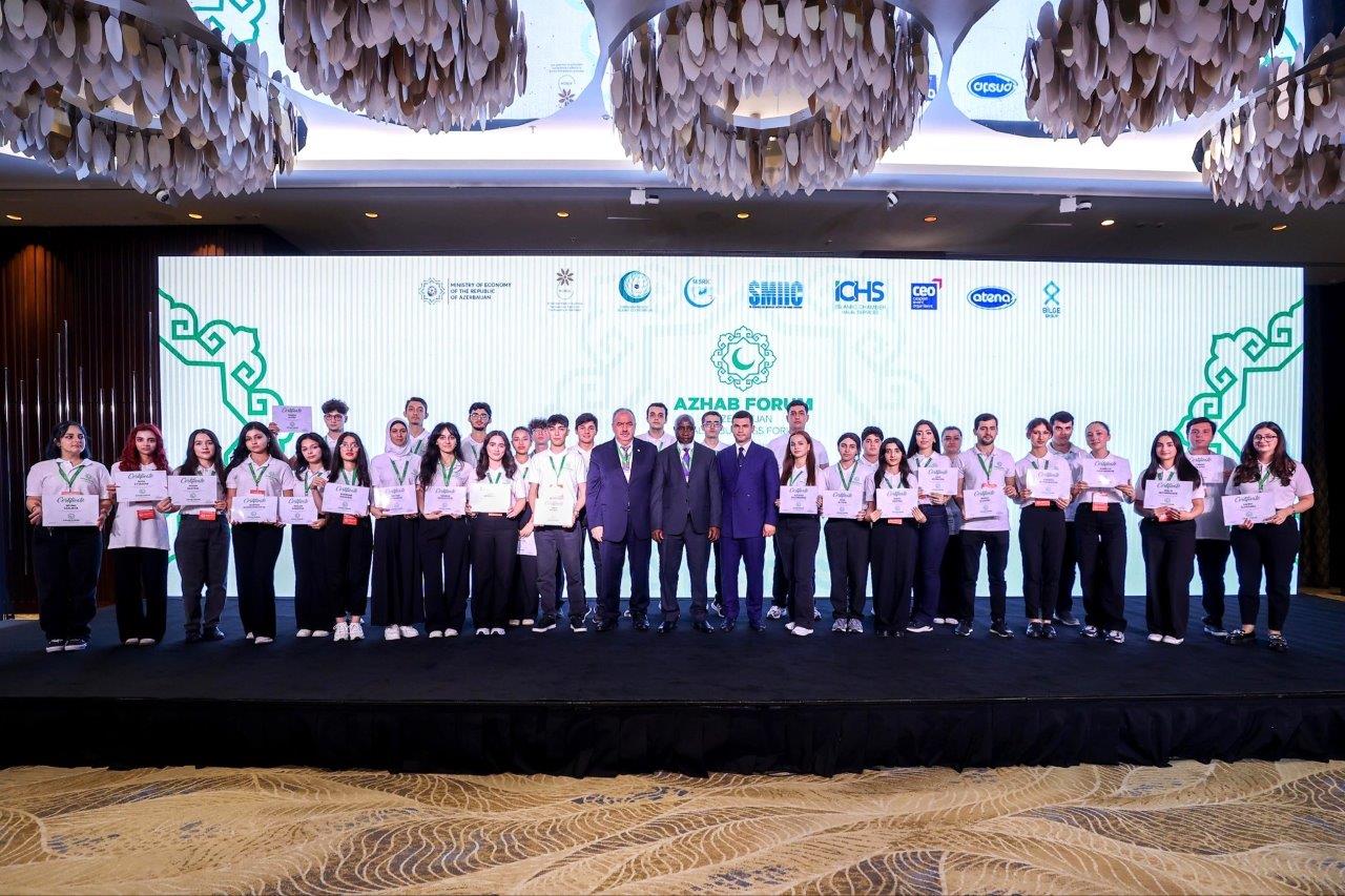 AZHAB Forumu çərçivəsində panel müzakirələr təşkil olunub (FOTO)