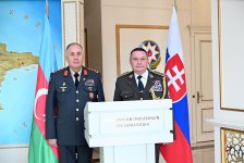 Baş Qərargah rəisi Kərim Vəliyev Bakıda slovakiyalı həmkarı ilə görüşüb (FOTO/VİDEO)
