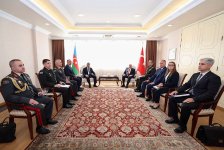 Ankarada Azərbaycan-Türkiyə müdafiə nazirləri dayanıqlı sülhün, sabitliyin təmin edilməsi yollarını müzakirə ediblər (FOTO)