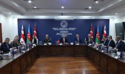 Ankarada Türkiyə, Azərbaycan və Gürcüstan müdafiə nazirlərinin üçtərəfli görüşü keçirilib (FOTO)