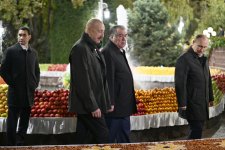 Prezident İlham Əliyev Düşənbədə MDB dövlət başçılarının qeyri-rəsmi şam yeməyində iştirak edib (FOTO/VİDEO) (YENİLƏNİB)