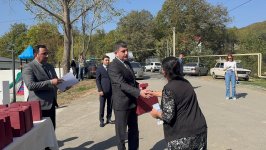 Ağdərənin Vəngli kəndində 28 ailəyə evlərinin açarları təqdim olunub (FOTO) (YENİLƏNİB)
