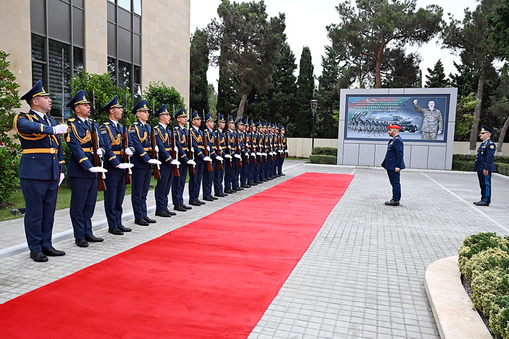 Azərbaycan və BƏƏ HHQ komandanları görüşüb (FOTO/VİDEO)