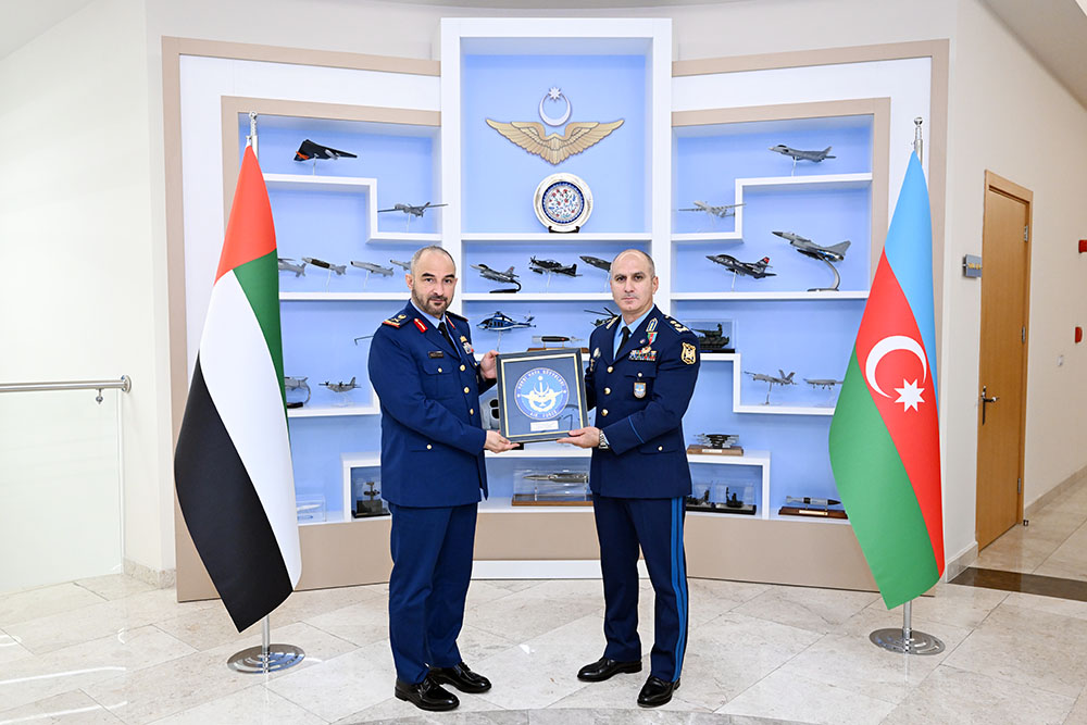 Azərbaycan və BƏƏ HHQ komandanları görüşüb (FOTO/VİDEO)