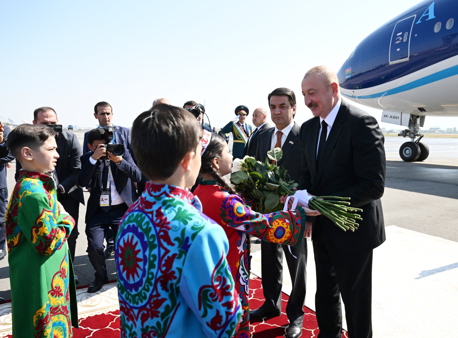 Prezident İlham Əliyev Tacikistana səfərə gəlib (FOTO/VİDEO)
