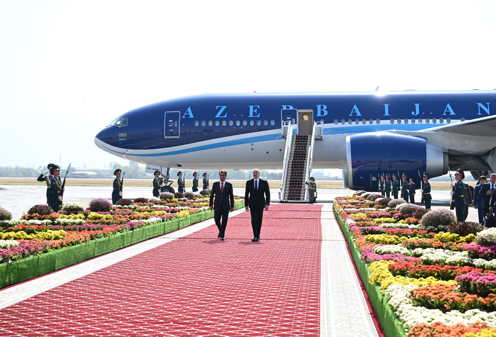 Prezident İlham Əliyev Tacikistana səfərə gəlib (FOTO/VİDEO)