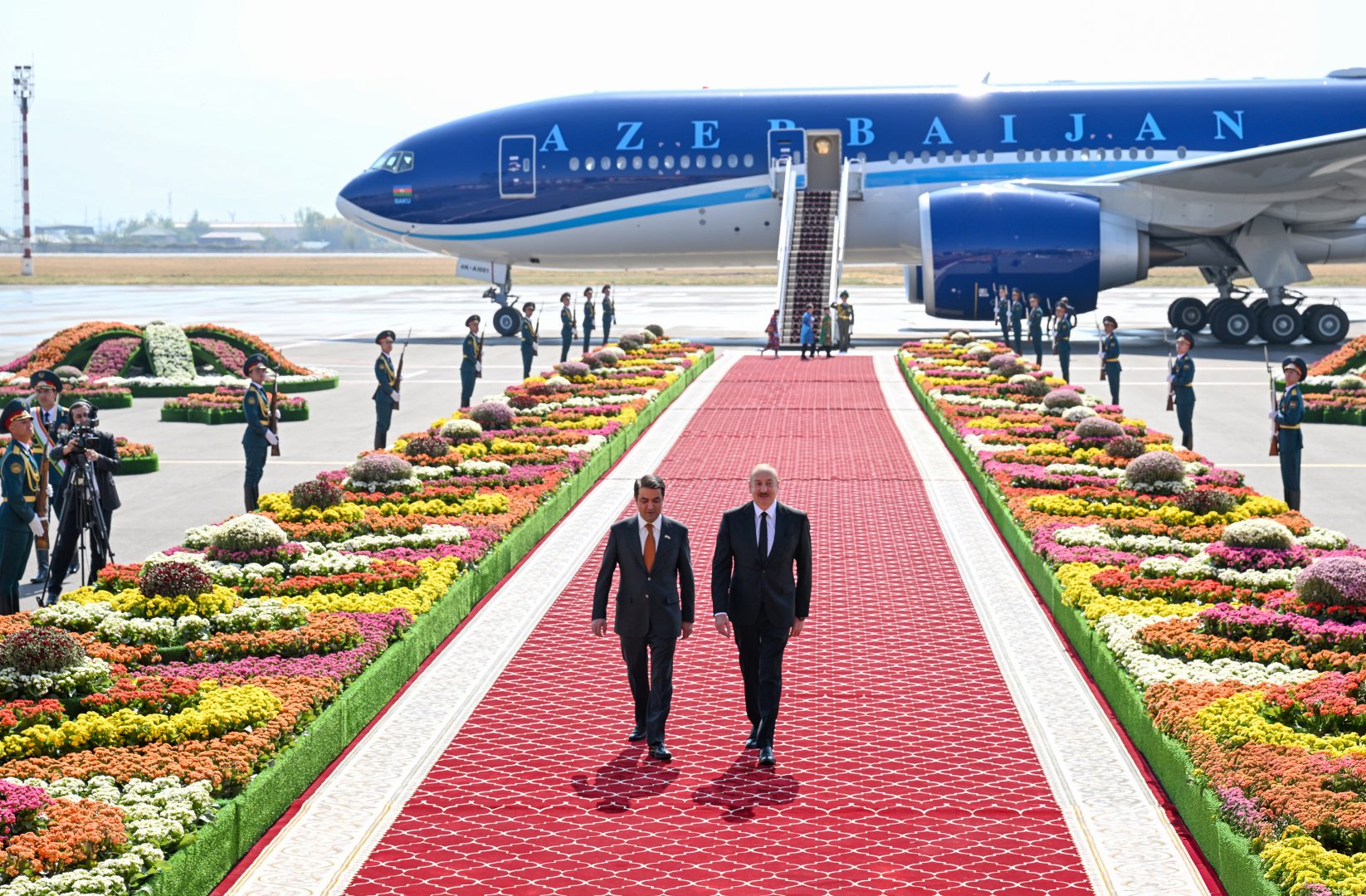 Prezident İlham Əliyev Tacikistana səfərə gəlib (FOTO/VİDEO)