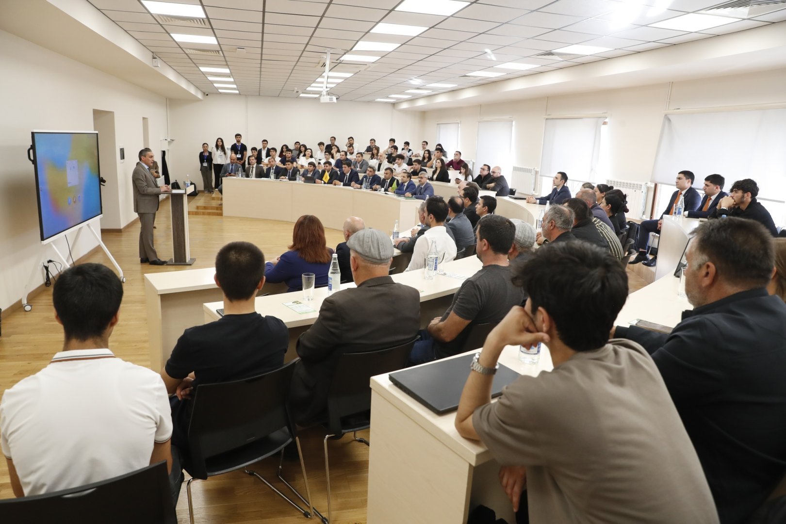 Xankəndidə aqrar sahədə süni intellektin tətbiqinə dair “Bootcamp” keçirilib (FOTO)